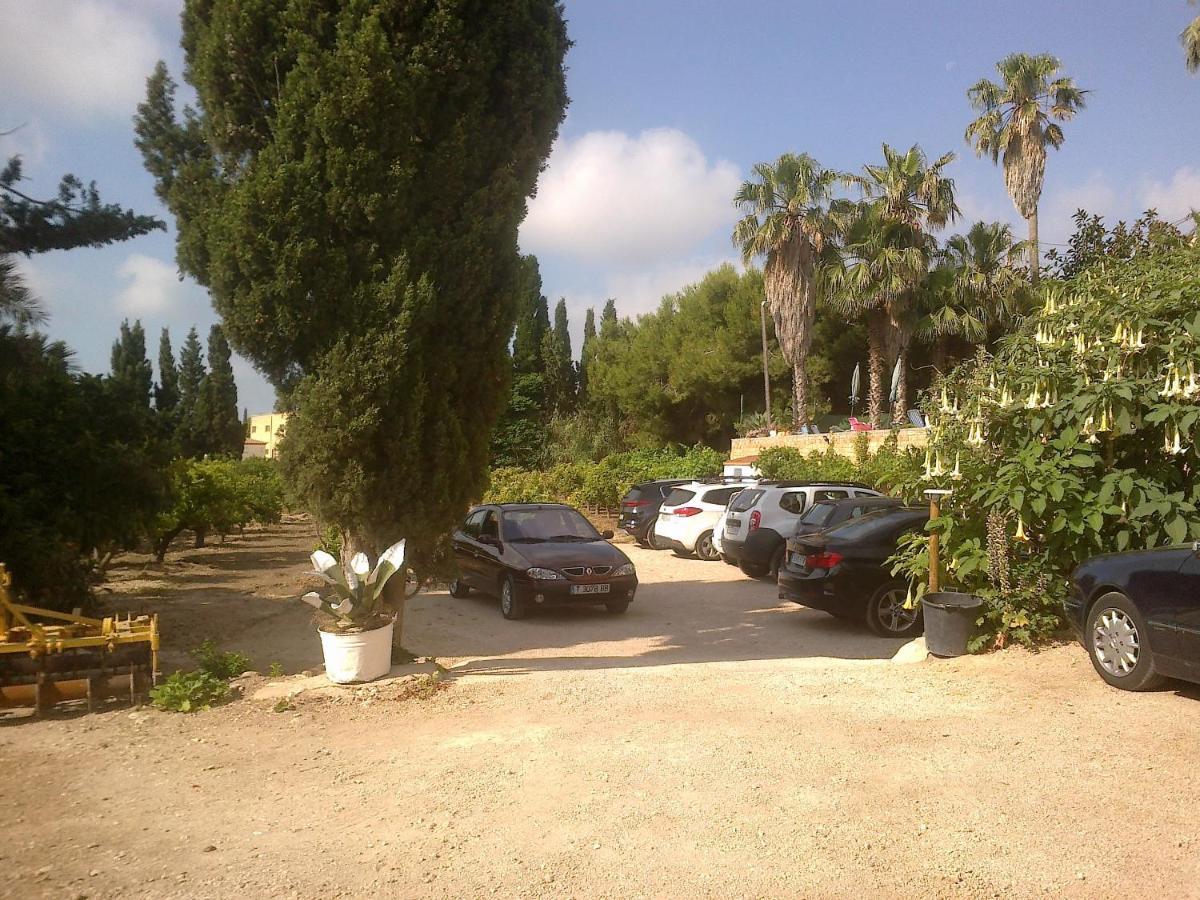 Casa Rural Complex Masia Del Tremendo Y Agroturismo 卡马尔莱斯 外观 照片